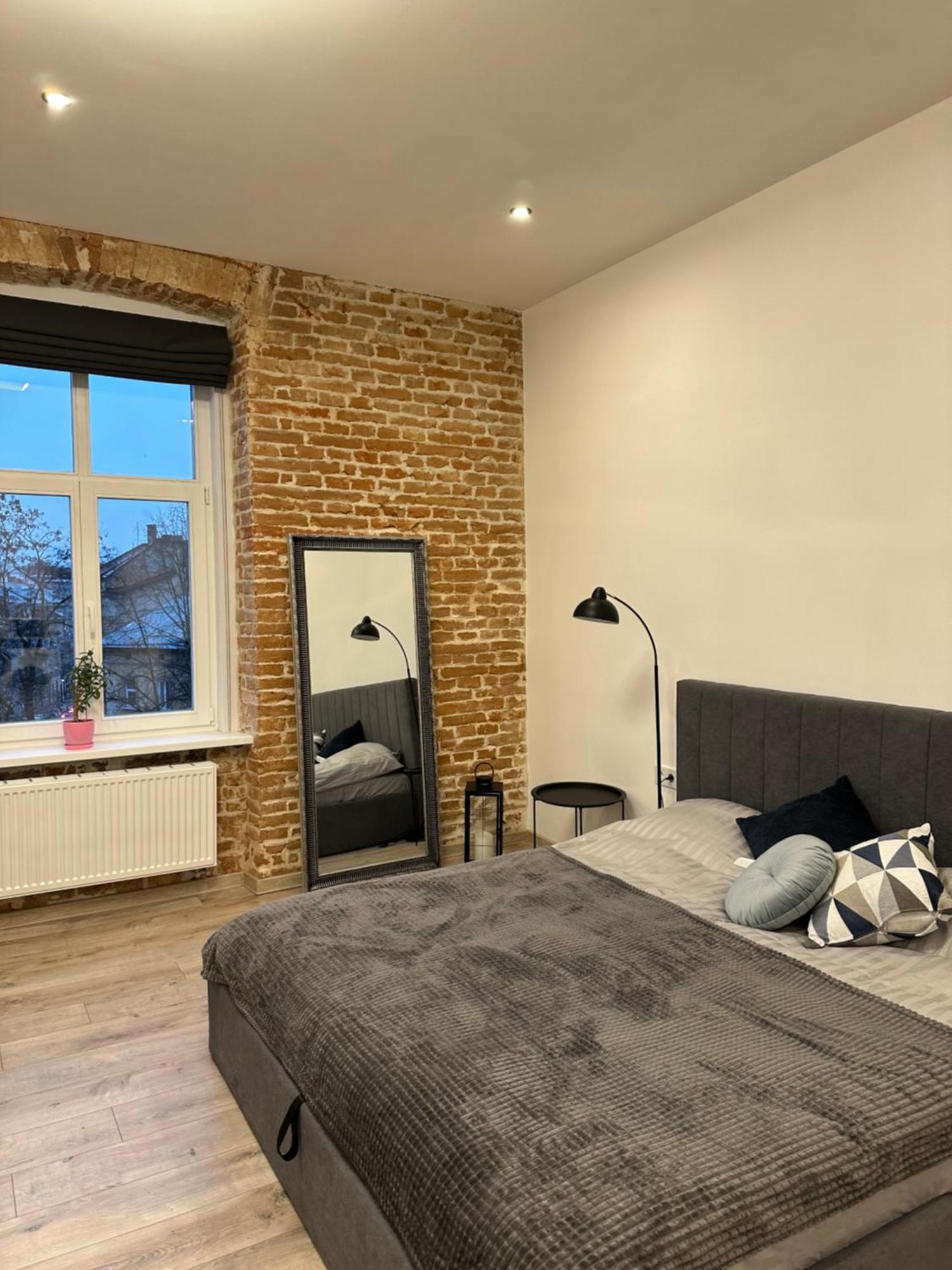 Apartment Vip Virmenska Street Λβιβ Εξωτερικό φωτογραφία