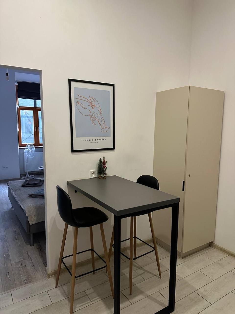 Apartment Vip Virmenska Street Λβιβ Εξωτερικό φωτογραφία